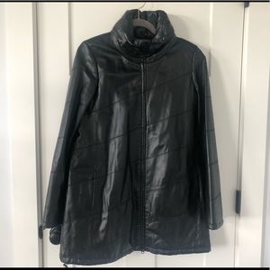 as new Danier womens black genuine leather spring  weight A-Line car coat S M